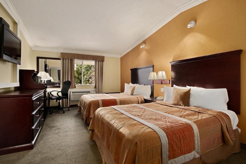 Days Inn By Wyndham Nanuet / Spring Valley Eksteriør billede